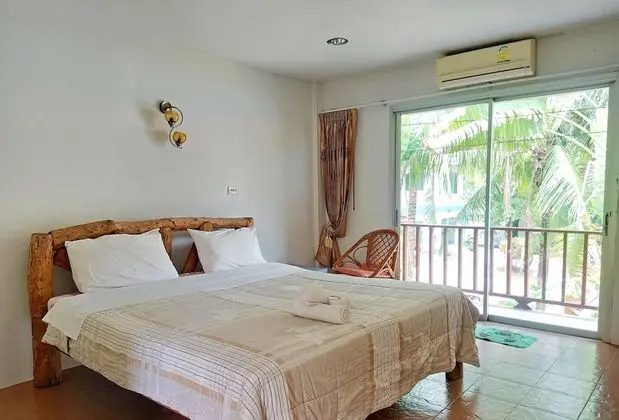 Standard Double Room - Dok Koon