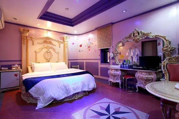Oda (Special Room)