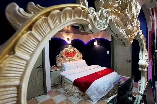 Oda (Special Room)