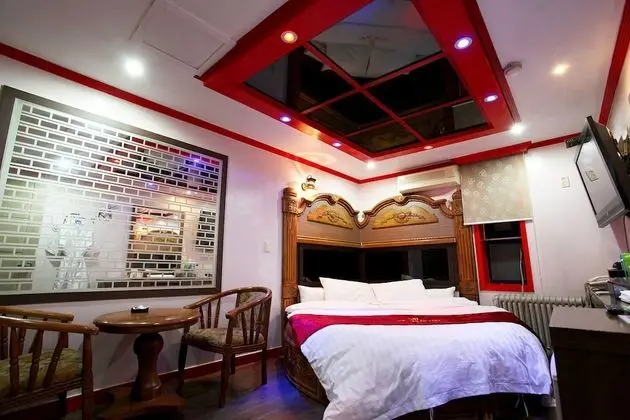 Oda (Special Room)