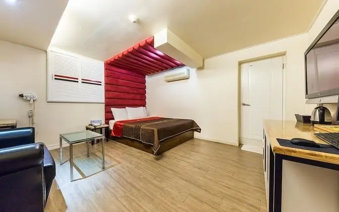 Oda (Special Room)