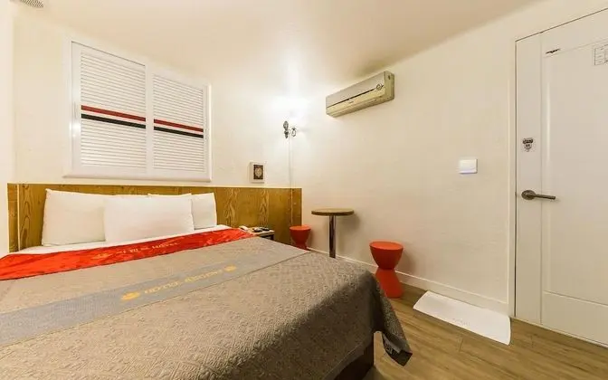 Oda (Standard Room)