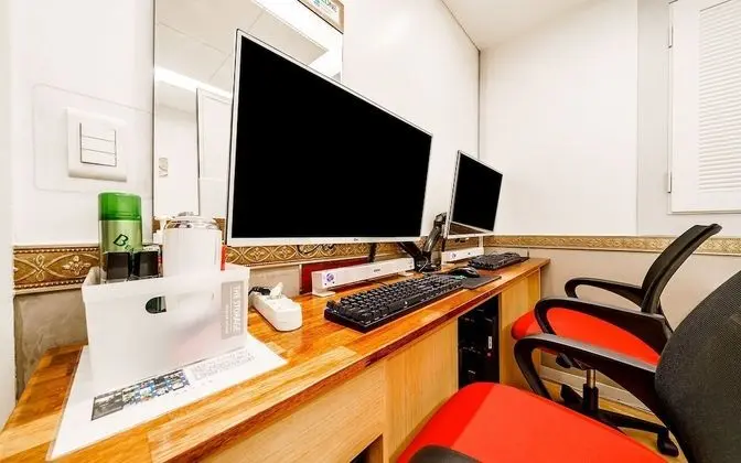 Oda (Couple PC room(2PC Window 10 PUBG/LOL)
