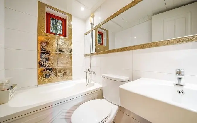 Oda (Standard Room (1PC Window 7 Netflix(w)
