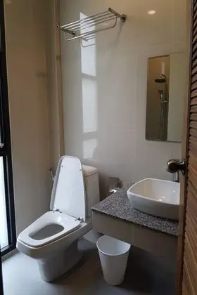 Baan Rim Naam