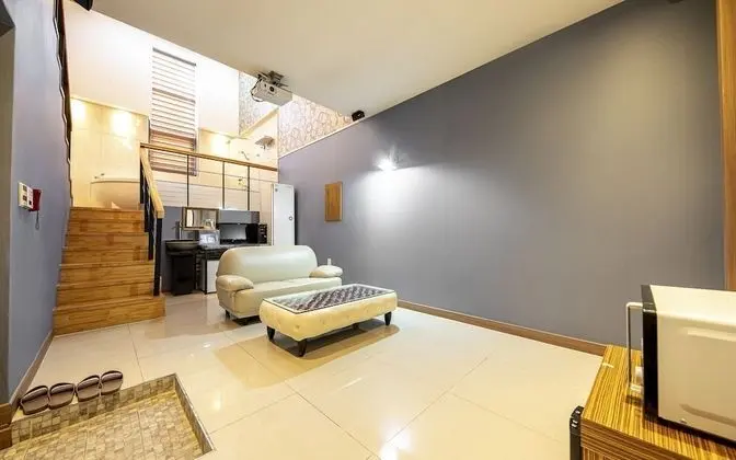Oda (Duplex (with styler microwave bathtub)