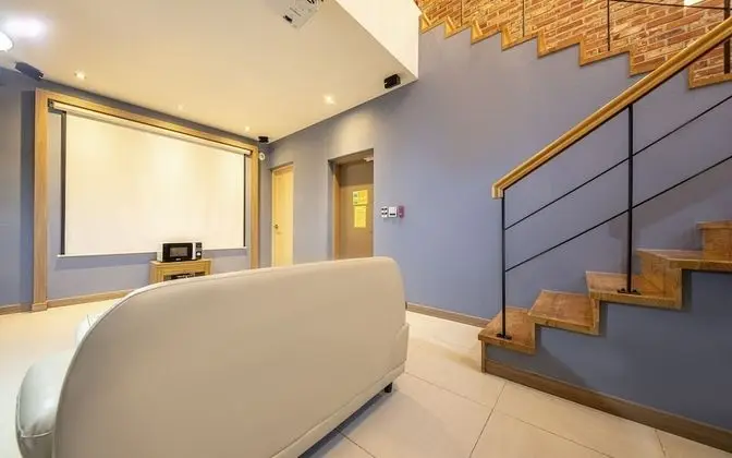 Oda (Duplex (with styler microwave bathtub)