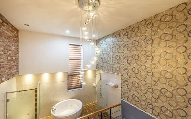 Oda (Duplex (with styler microwave bathtub)