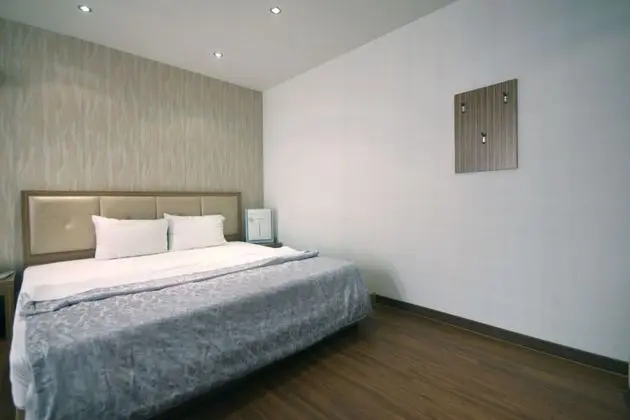 Oda (Duplex (with styler microwave bathtub)