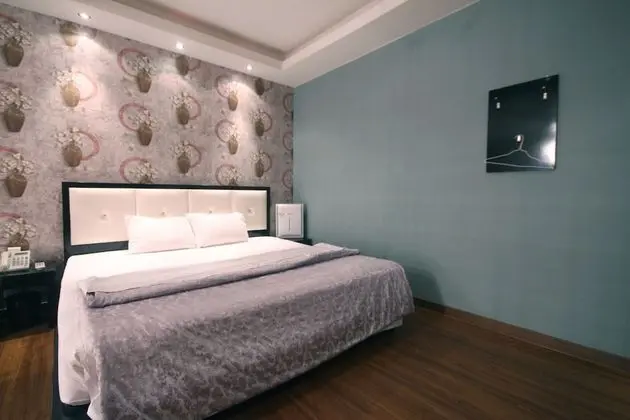 Oda (Duplex (with styler microwave bathtub)