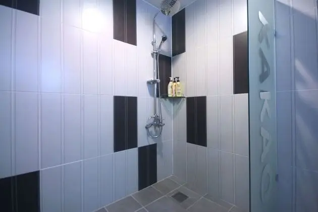 Oda (Single floor (with styler microwave b)