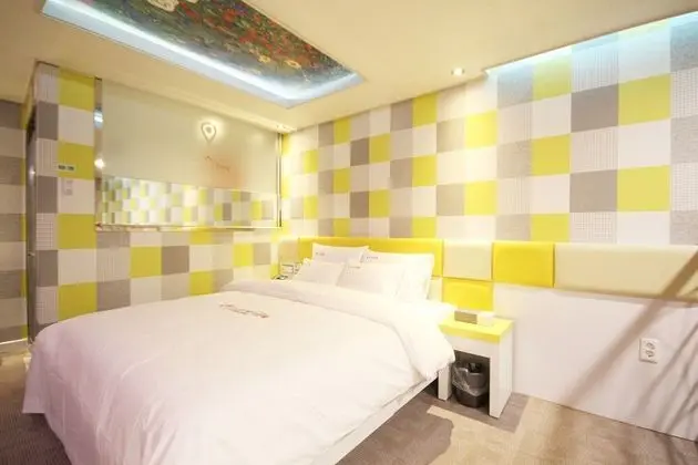 Oda (Special room (with Samsung air dresse)