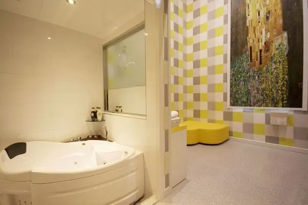 Oda (Special room (with Samsung air dresse)