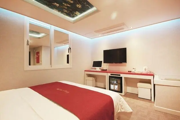Oda (Standard room (with Samsung air dress)