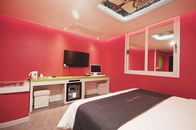 Oda (Standard room (with Samsung air dress)