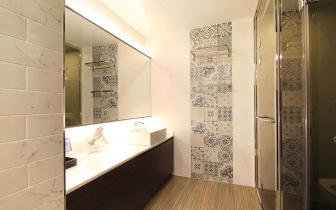 Oda (Twin (Breakfast included Double+Singl)