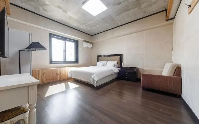 Oda (Party Room - Pension Type (2 Bedroom )