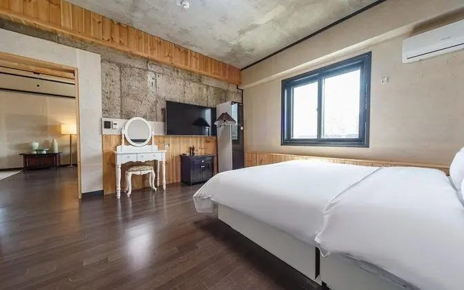 Oda (Party Room - Pension Type (2 Bedroom )