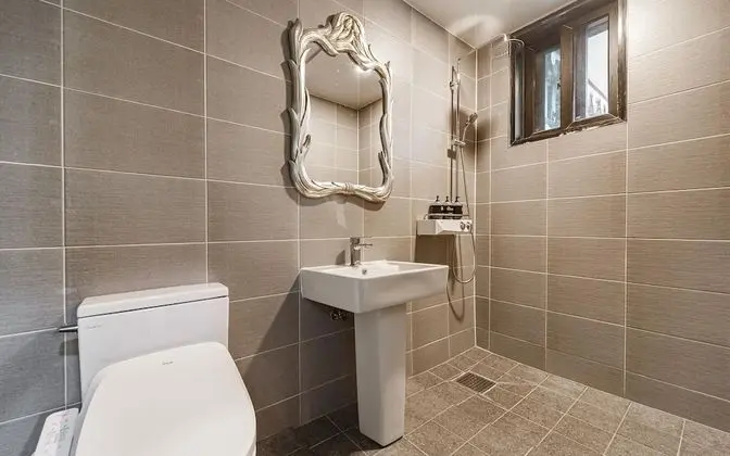 Oda (Party Room - Pension Type (2 Bedroom )