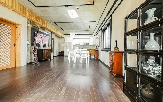 Oda (Party Room - Pension Type (2 Bedroom )