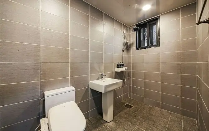 Oda (Party Room - Pension Type (2 Bedroom )