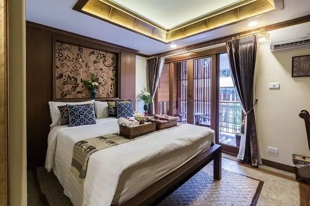Deluxe Tek Büyük Yataklı Oda, Balkon