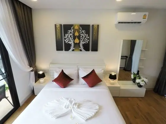 Honeymoon Villa with Garden View