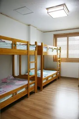 Dört Kişilik Oda