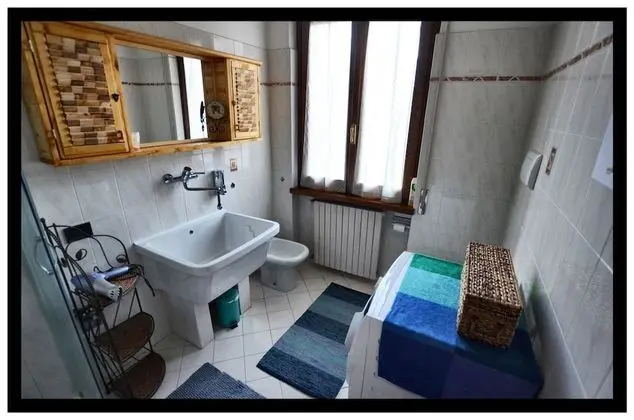 Üç Kişilik Oda, Ortak Banyo