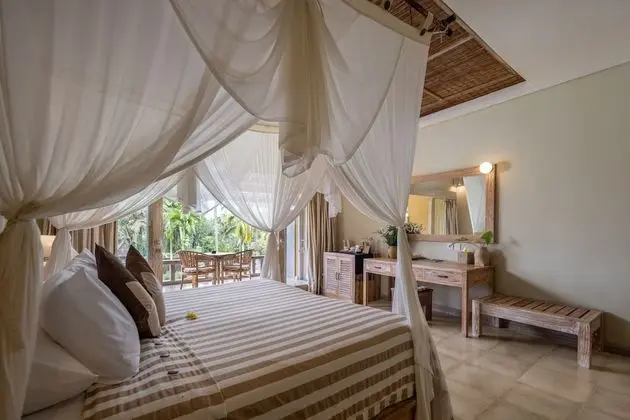 Oda, Teras (Lanai - with Free Benefits)