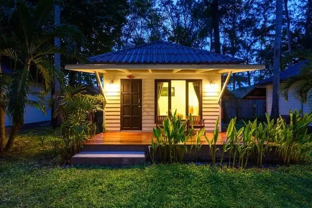 Deluxe Bungalow