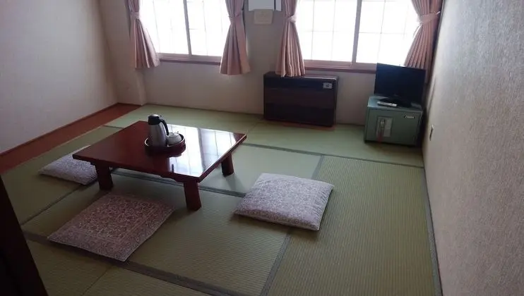 Traditional Oda (Japanese Style, 4 Guests)