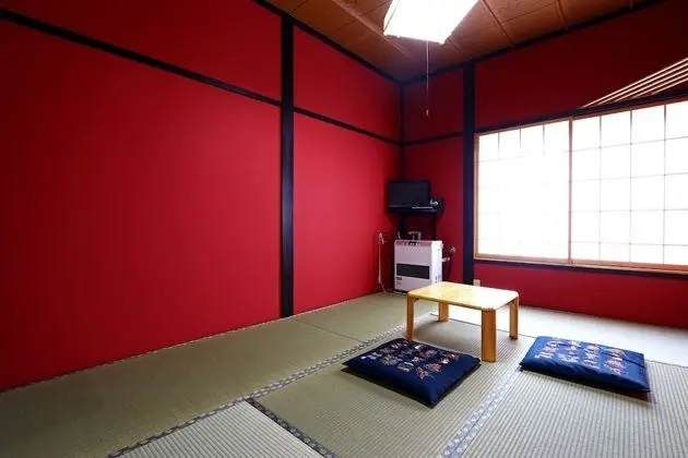 Traditional Oda, Sigara İçilmez (Japanese Style for 3 People, NS)