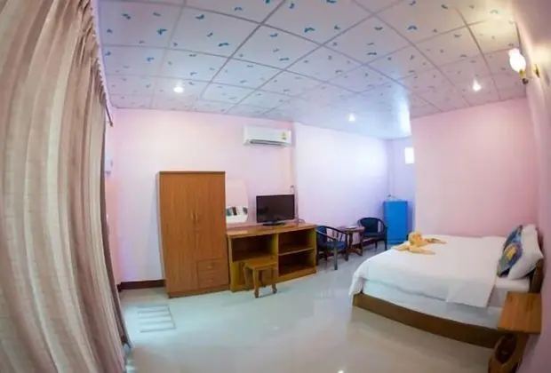 Super Deluxe Room / Max 4 Persons