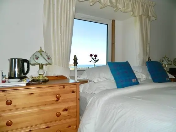 Tek Büyük Yataklı Oda, Deniz Manzaralı (Room 2)
