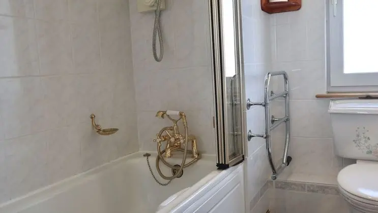 Tek Büyük Yataklı Oda, Deniz Manzaralı (Room 2)