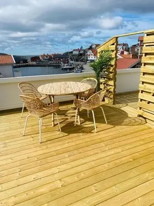 Traditional Tek Büyük Yataklı Oda, Teras, Okyanus Manzaralı