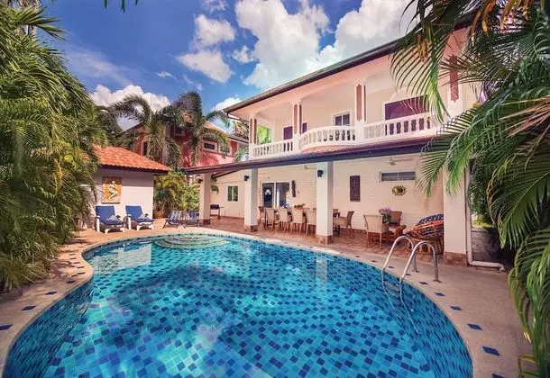 Deluxe Villa