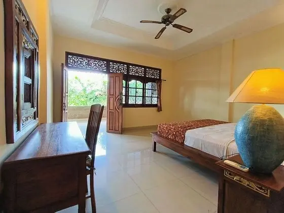 Tek Büyük Yataklı Oda