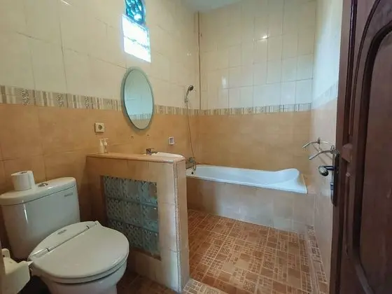 Tek Büyük Yataklı Oda