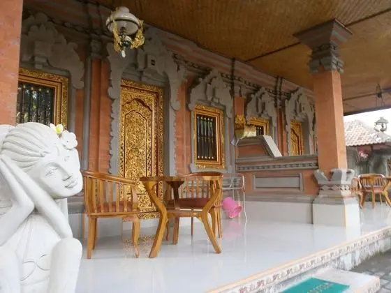 Tek Büyük Yataklı Oda, Havuz Manzaralı