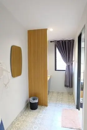 Üç Kişilik Oda