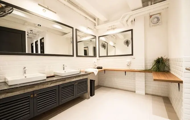 4-Beds Mixed Dormitory