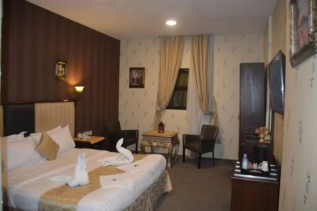 Economy Tek Büyük veya İki Ayrı Yataklı Oda
