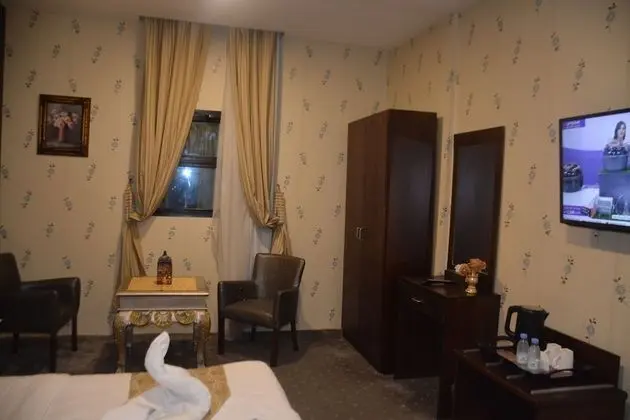 Economy Tek Büyük veya İki Ayrı Yataklı Oda