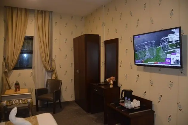 Economy Tek Büyük veya İki Ayrı Yataklı Oda
