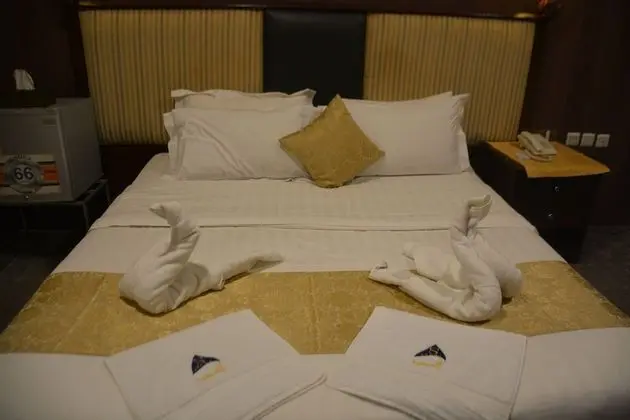 Economy Tek Büyük veya İki Ayrı Yataklı Oda