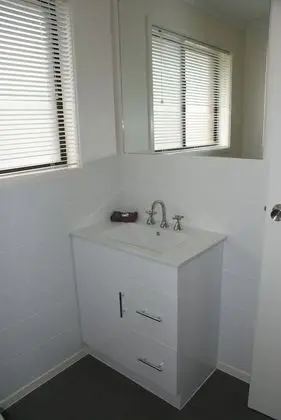 Premium Apart Daire, 2 Yatak Odası, Küçük Mutfak (Twin Share Linen Surcharge, Pay at Ht)