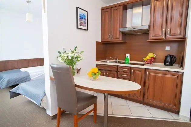 Basic İki Ayrı Yataklı Oda, Küçük Mutfak