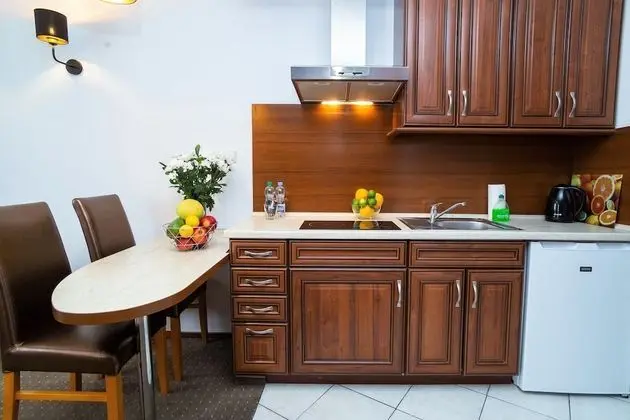 Basic İki Ayrı Yataklı Oda, Küçük Mutfak